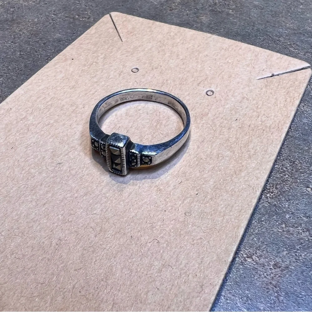 Sterling silver ring - Picture 3 of 5